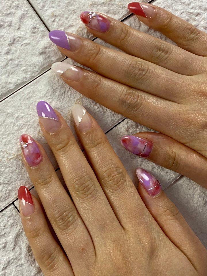 斜めフレンチ タイダイネイル ネイルサロンcherie